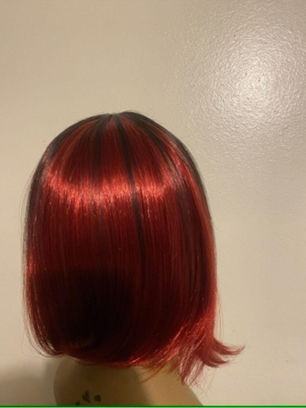 RED & BLACK BOB WIG w/bangs